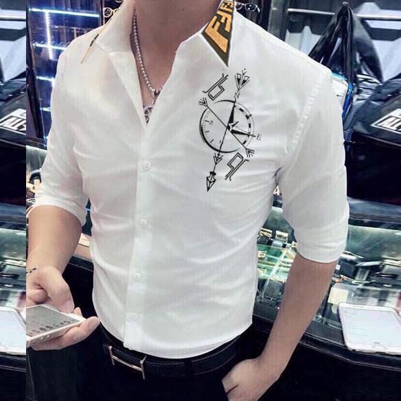 [ĐẸP NHƯ HÌNH]Áo sơ mi nam hot chất lụa loaị 1 trắng phối cổ vàng in đồng hồ_fashionneww