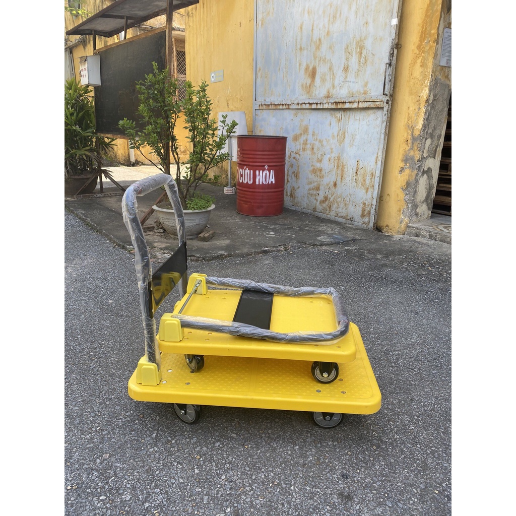 Xe kéo hàng gấp gọn trong tải 200kg sàn nhựa khung sắt mới