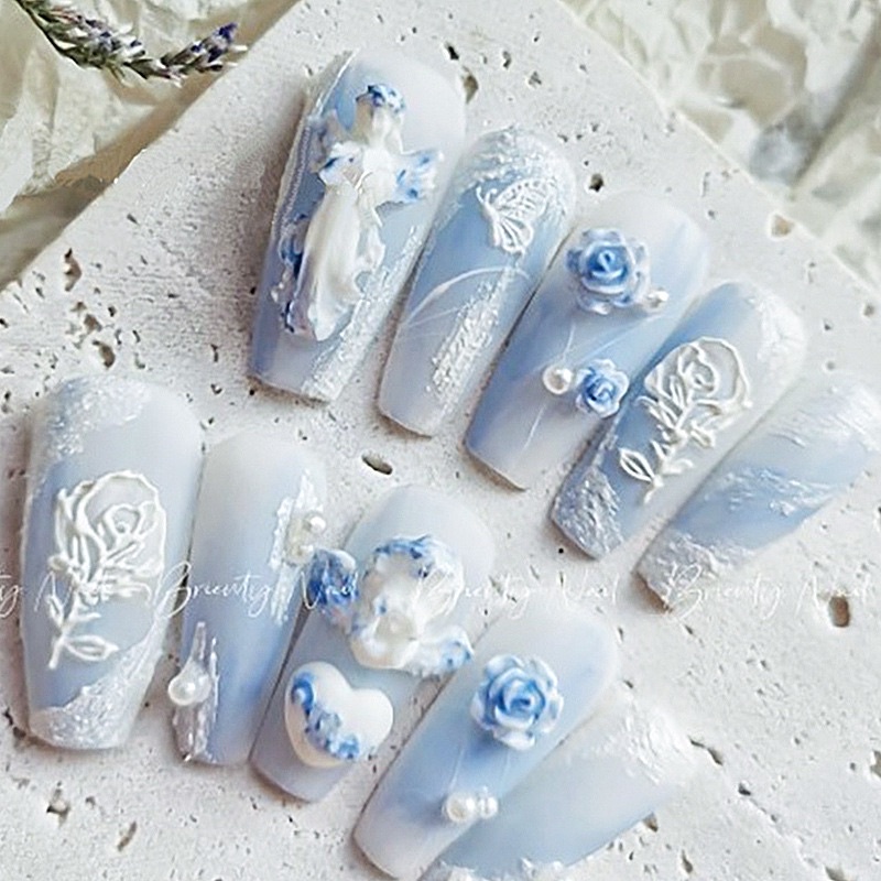 Charm thiên thần trang trí móng mới