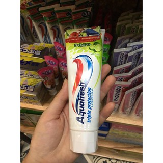 Kem đánh răng Aqua Fresh Nhật Bản