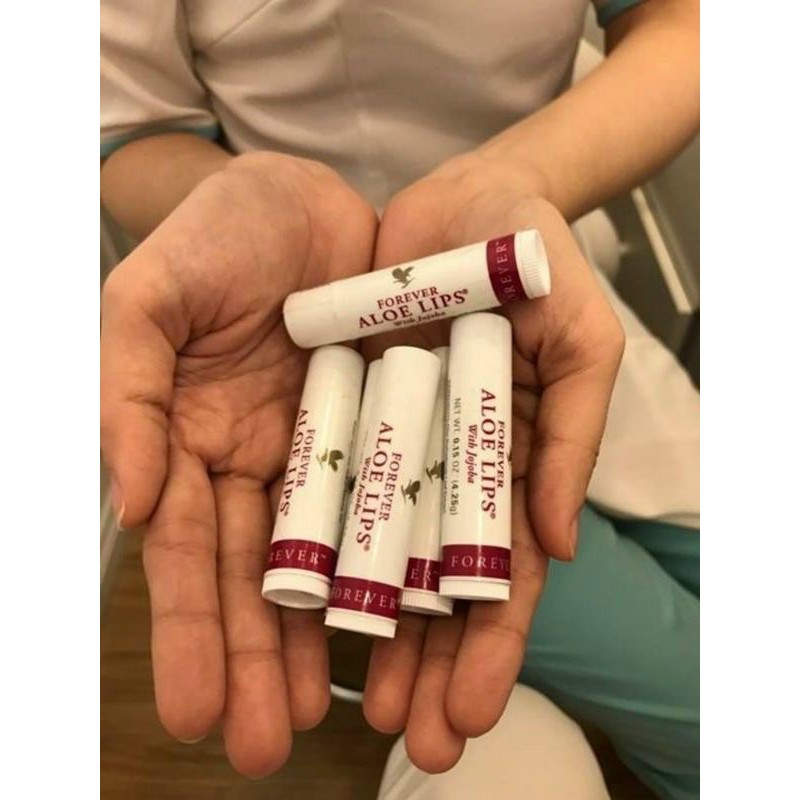 son dưỡng môi tốt nhất thế giới Aloe lips của Mỹ