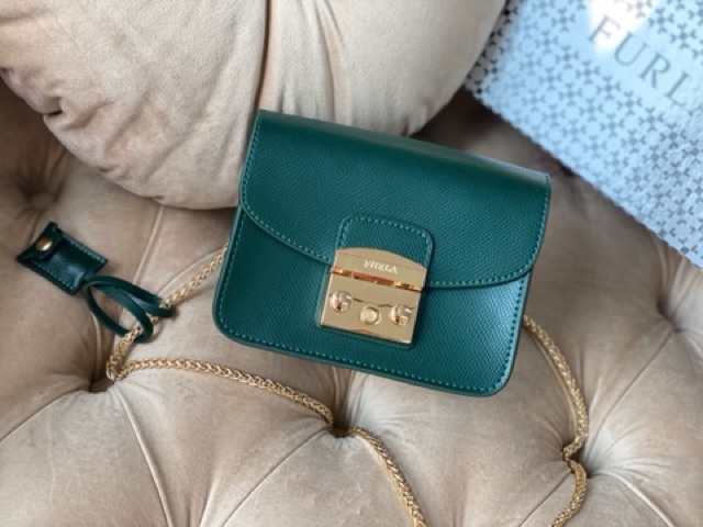 Túi khoá vuông da thật