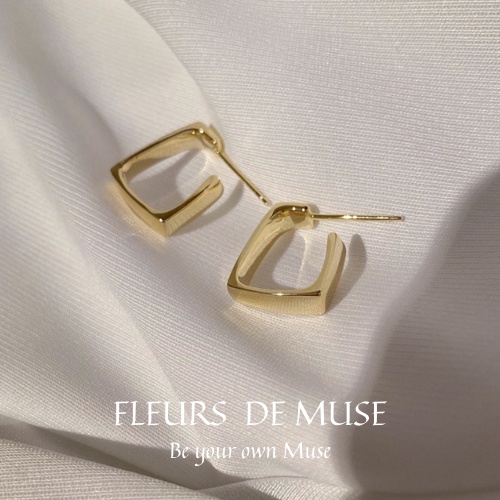 Khuyên tai mạ vàng hình học nhỏ cổ điển sang trọng Fleurs de Muse