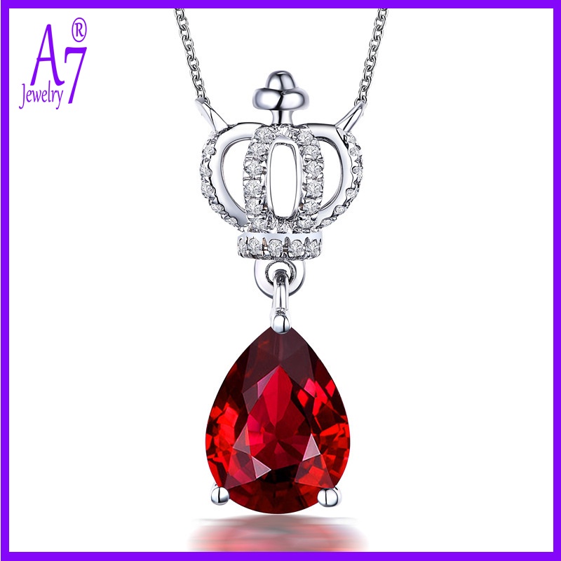 Vòng cổ Mặt Vương Miện Đính Đá A7 18K