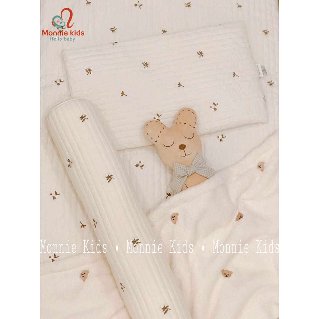 Gối cho bé sơ sinh DOT TO DOT chữ nhật 47x27cm, gối ngủ trẻ em cotton hữu cơ - Monnie Kids