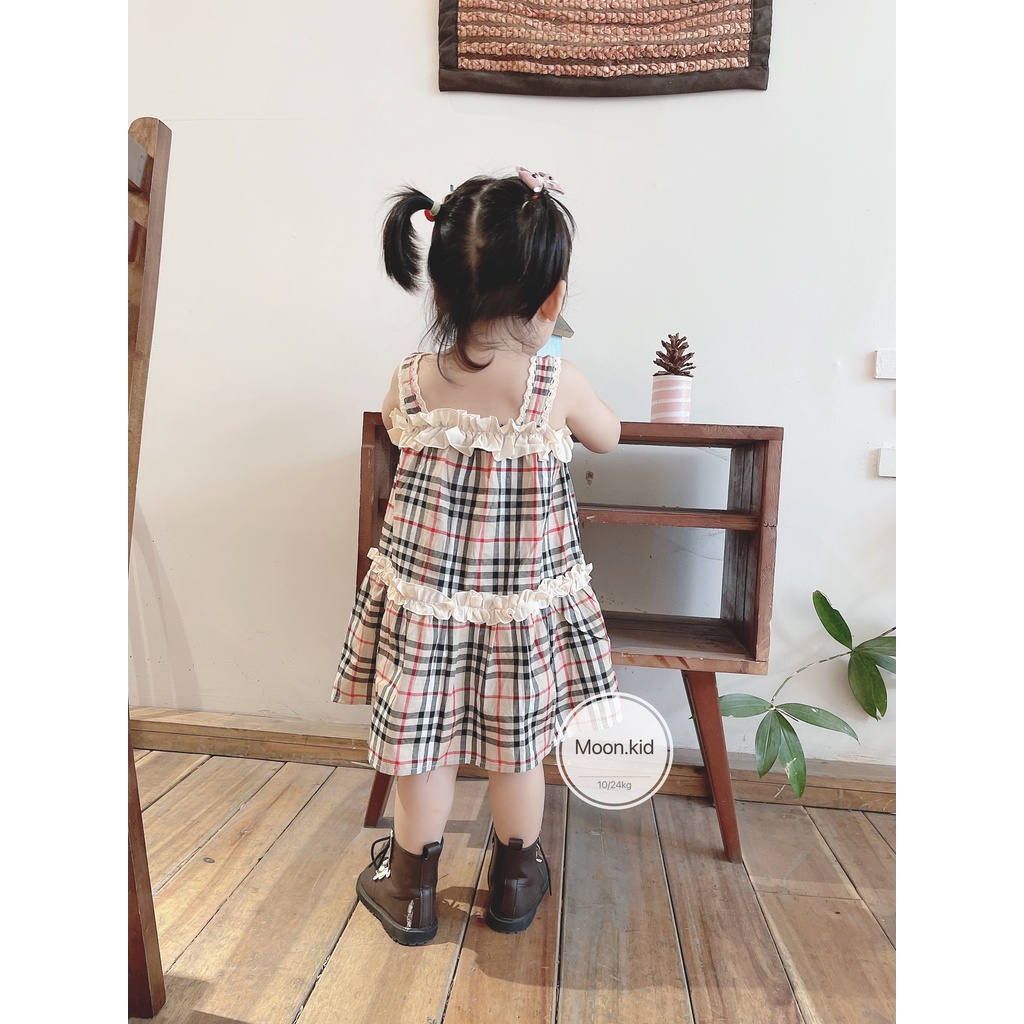Váy thô kẻ 2 dây đính nơ cho bé gái 8-20kg