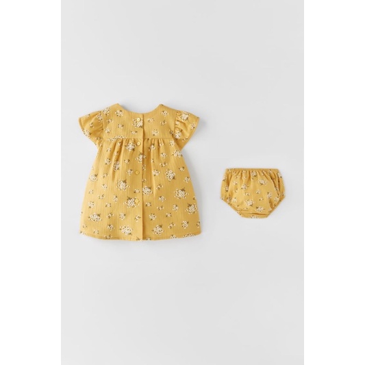 Set Váy Sơ Sinh Bé Gái Hoa Nhí Vàng ZR