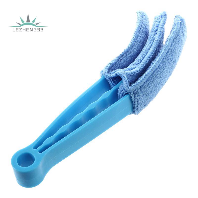 Dụng cụ vệ sinh rèm cửa tiện lợi