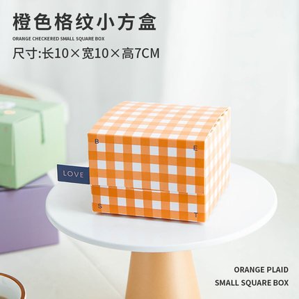 10 HỘP GIẤY ĐỰNG BÁNH NHIỀU MÀU