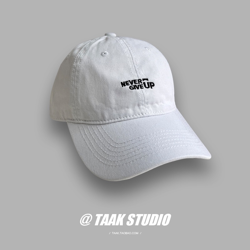 Mũ Lưỡi Trai Thêu Chữ &quot;NEVER GIVE UP&quot;