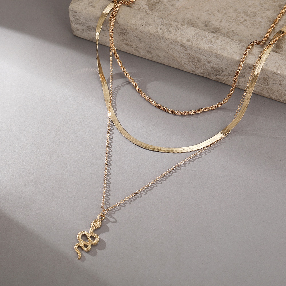 Vòng cổ nhiều lớp iF YOU phối mặt hình bướm và ngọc trai thời trang