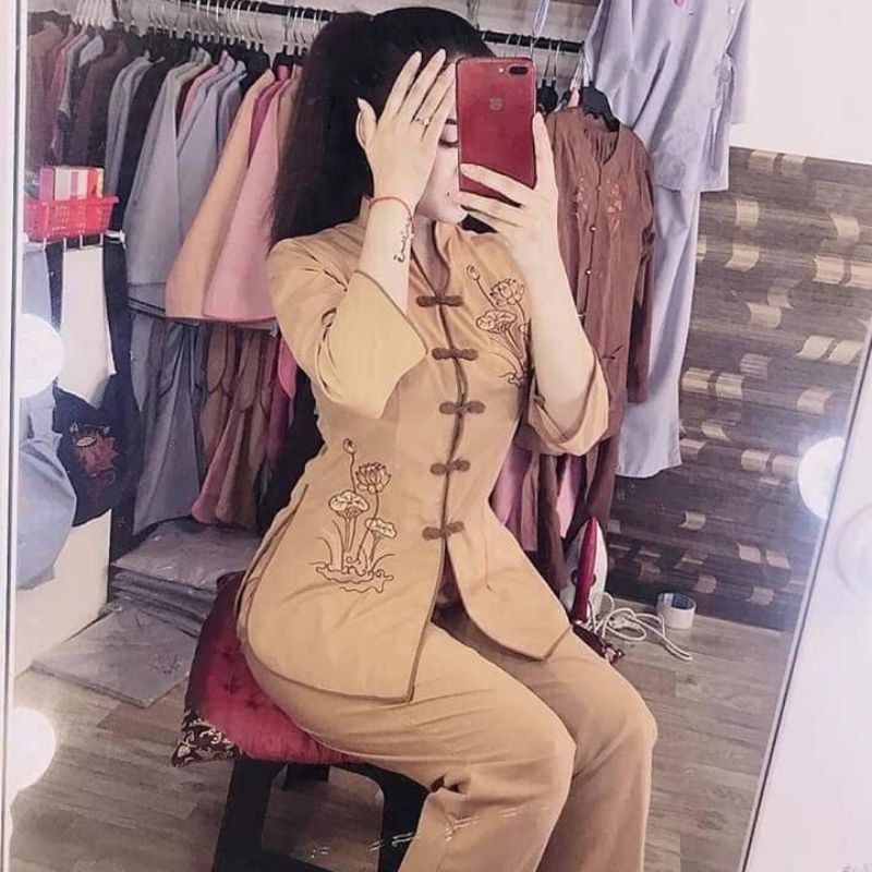 BỘ ĐI CHÙA CỔ TẦU THÊU SEN (mầu bò)
