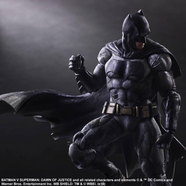 Mô Hình Batman Play Arts Kai