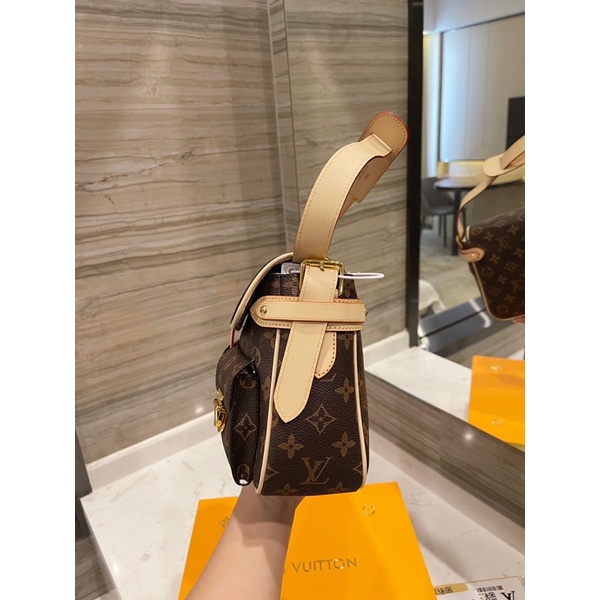 Túi xách nữ LV Hudson PM Shoulder Louis*Vuitton da thật cao cấp chuẩn Au nhập khẩu mới nhất 2021 fullbox