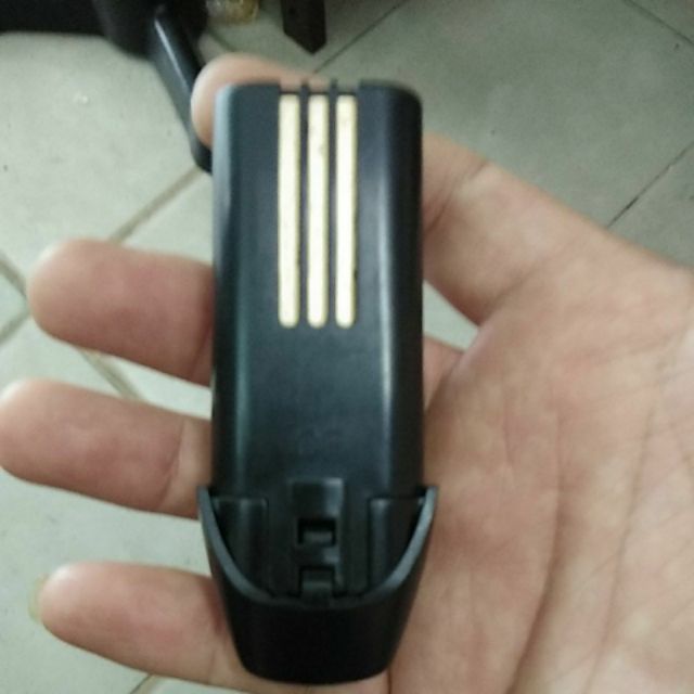Bộ lưỡi, bộ sạc, pin sạc của tông đơ ZOLIS