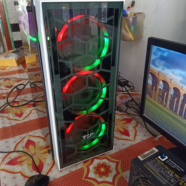 Thùng PC Gaming VIP games Online : PUBG - GTA5 -  Fifa4 - Lol.v.v..