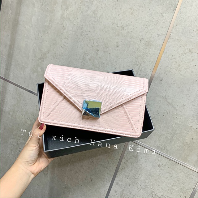 Túi đeo chéo nữ bì thư da kì nhông size 20 kèm tag gương Full box