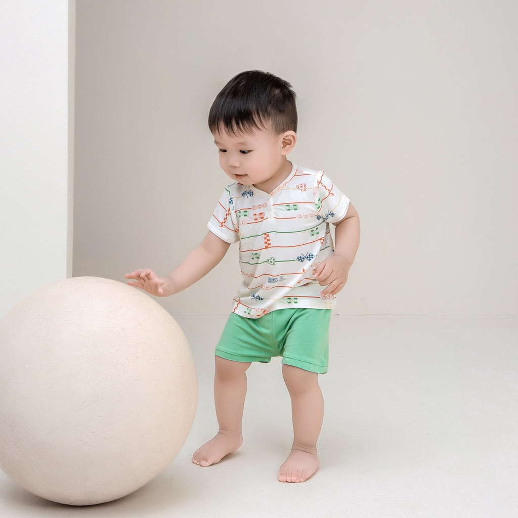Chaang bộ cộc tay cổ trụ cho bé chất cotton mùa hè dành cho bé từ 3 tháng đến 5 tuổi SS2022D04