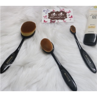 Cọ Thần Thánh MAGIQUE PROFESSIONAL OVAL MAKEUP BRUSH