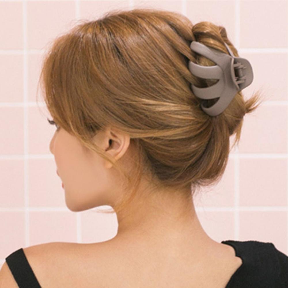 Kẹp Tóc Càng Cua Tẩy Tế Bào Chết Cho Tóc Tiện Dụng