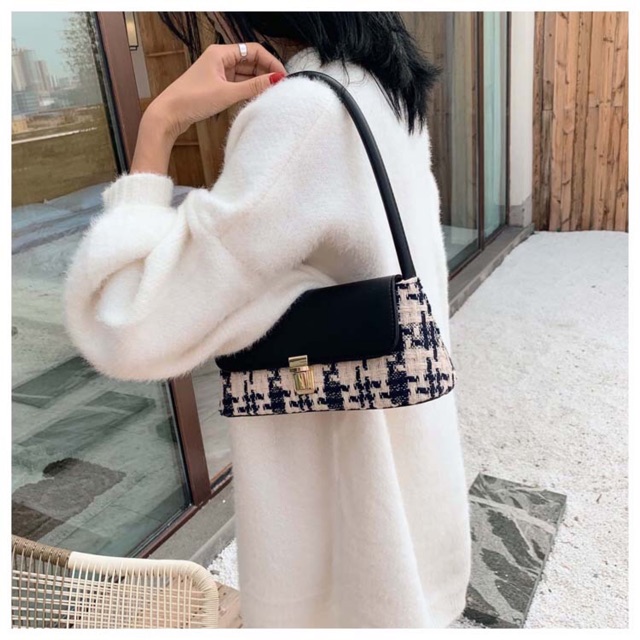 TÚI KẸP NÁCH HOẠ TIẾT ĐEN TRẮNG