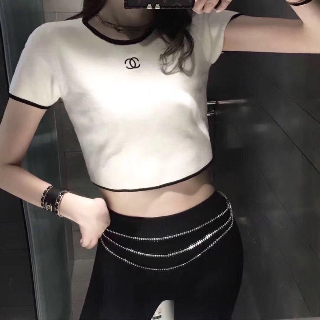 Freezia Jennie BLACKPINK Áo dệt kim tay ngắn thiết kế xẻ trước phong cách điệu đà