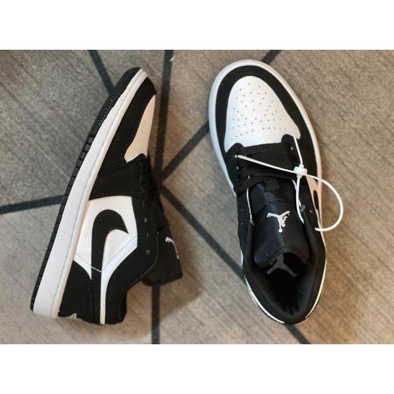 GIÀY SNEAKER JD LOW DA PHỦ NHUNG. HANG 1:1 BAO CHẤT LƯỢNG