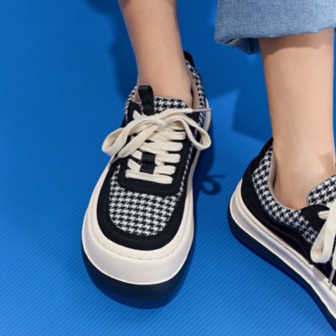 Giày thể thao hở ngón đế dày thời trang thu đông phong cách mới 2021 dành cho bạn nữ