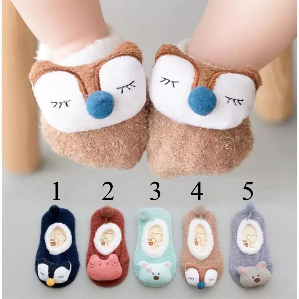 Tất lông xù Kid's Shock chống trượt cho bé - Nhiều hình dễ thương45