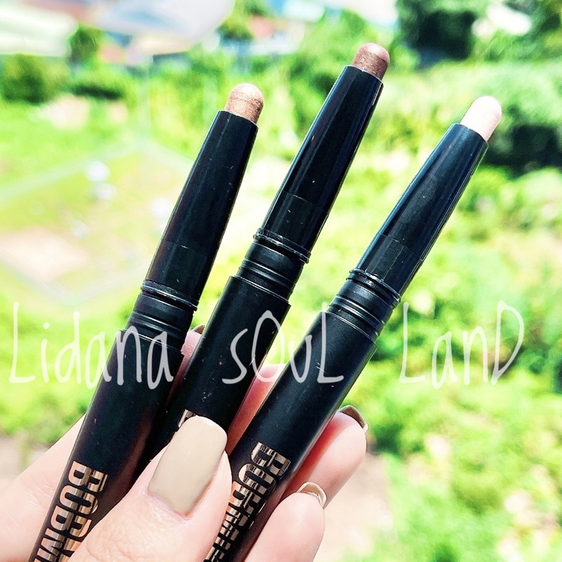 Bút nhữ màu mắt, bắt sáng mắt Bobmiki Ultra Lasting Eye Crayon Hàn Quốc