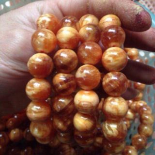 Vòng gỗ huyết long ( vòng phong thủy )
