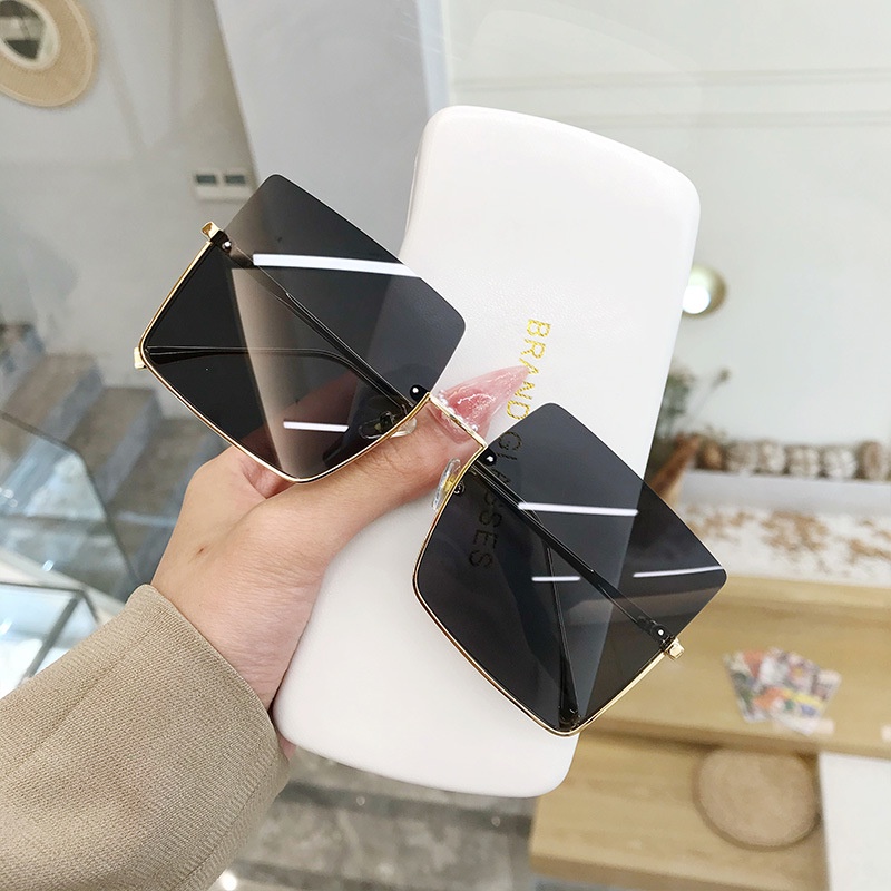 Kính Mát Nữ Nửa Gọng Kim Loại Phong Cách Retro Mới