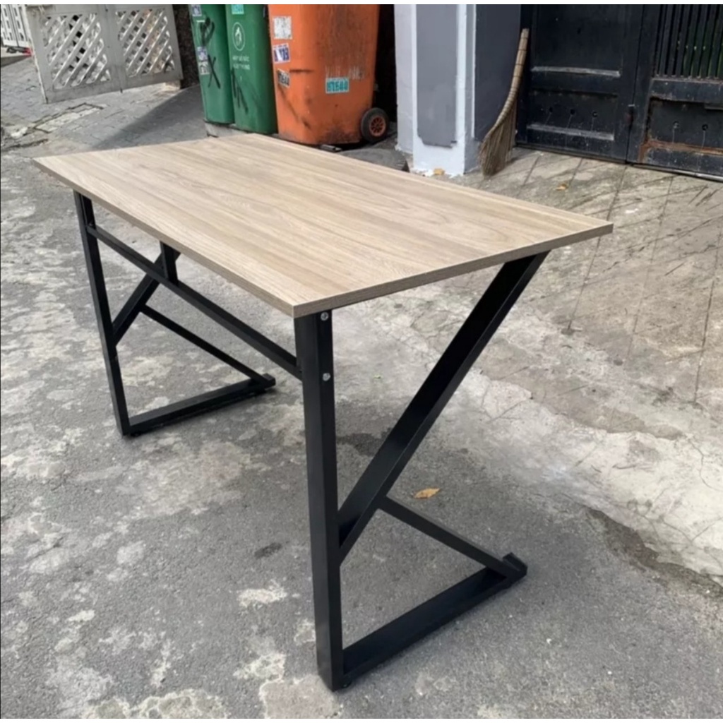 Bàn làm việc, bàn học, bàn gaming chữ K, Z, U. D100 x R50 x C75cm. Chân sắt sơn tĩnh điện. Bàn gỗ MDF cao cấp