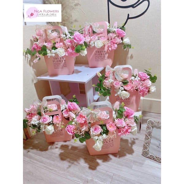 [Quà Tặng] Giỏ Hoa Sáp