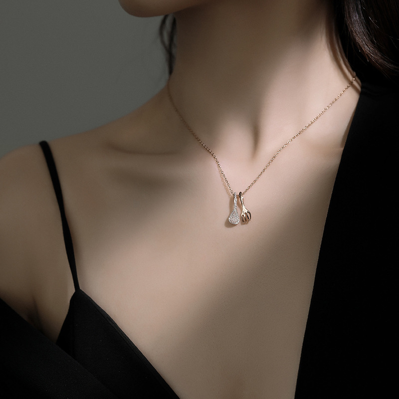 Dây chuyền phối mặt hình muỗng nĩa độc đáo cá tính dành cho nữ