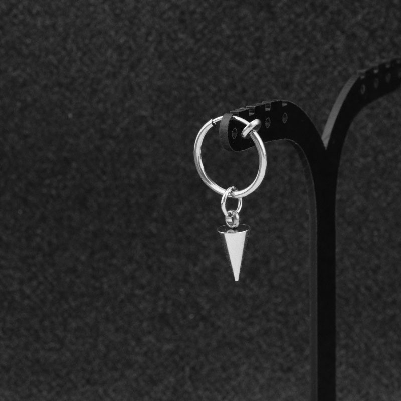 Hoa tai dáng tròn phối hình nón thời trang Hiphop