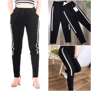 Bán sỉ Quần jogger 2 sọc umi hàn cho nữ