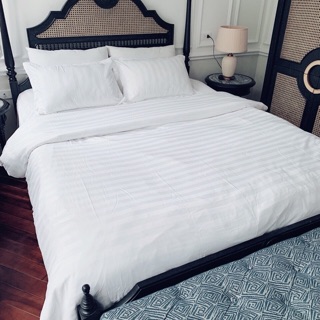 Set chăn ga gối trắng kẻ sọc 3 phân