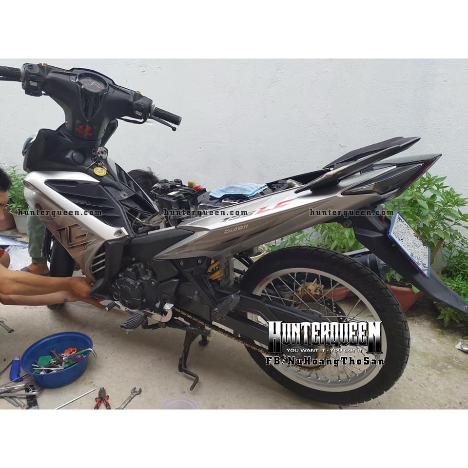 Tem rời Exciter 2011 - Chất liệu candy - LC 2017 bạc đen - Tùy chỉnh theo yêu cầu