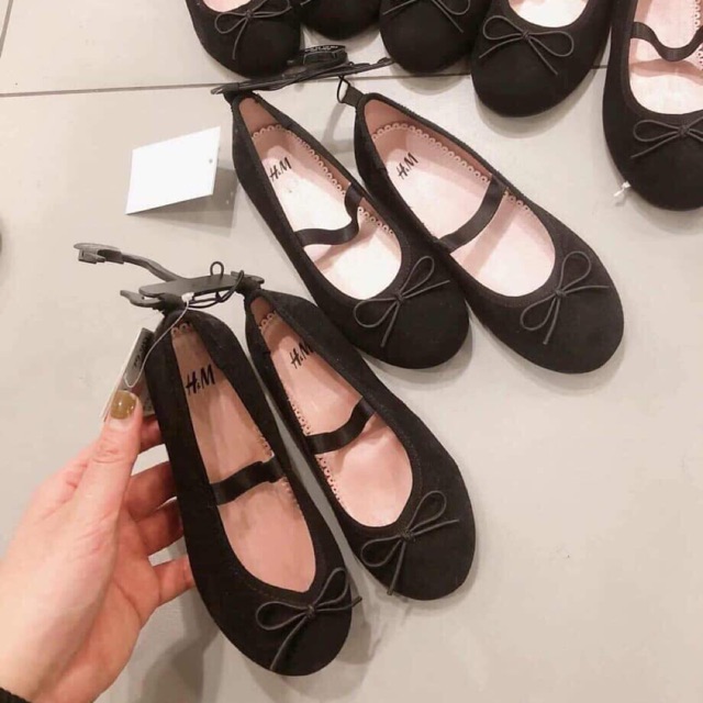 Giầy Búp bê Hm auth