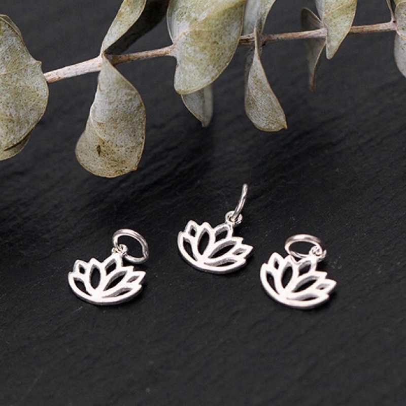 [S925] Charm bạc treo hoa sen - MH162