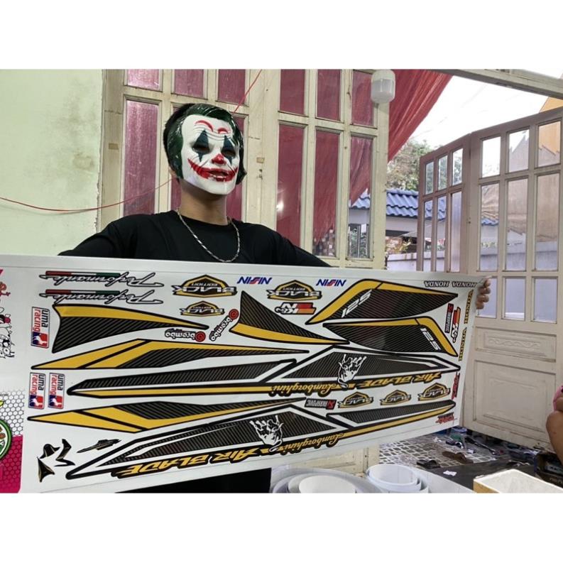 Tem xe Air blade 2014 dán xe đen