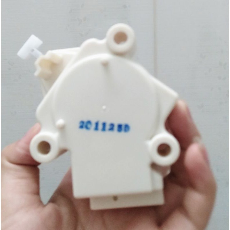 van xả máy giặt LG ba ngã
