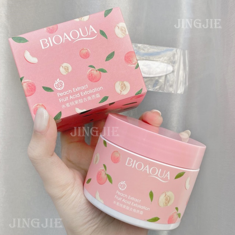 Kem tẩy tế bào chết BIOAQUA chiết xuất từ trái đào/đào giúp dưỡng ẩm và cải thiện tình trạng khô da