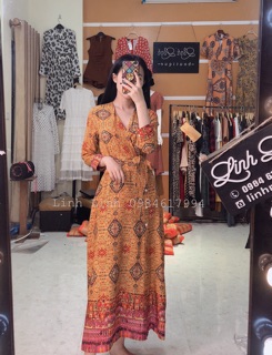 Váy thổ cẩm