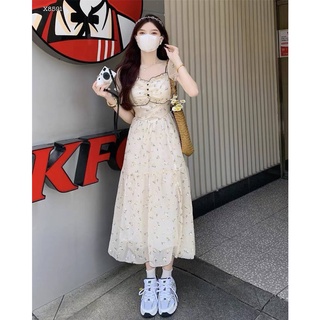 Đầm hoa midi xẻ đùi viền ren nơ đen sau