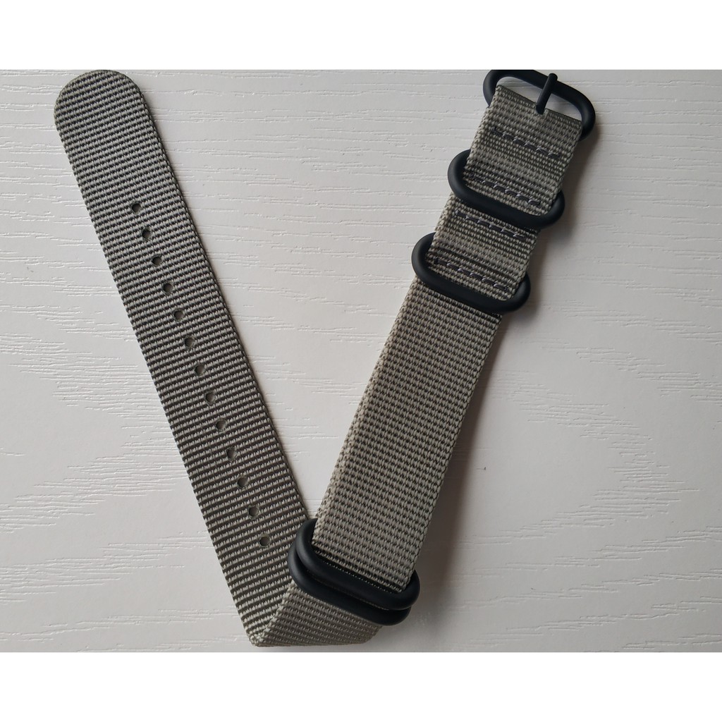 Dây Đeo Đồng Hồ Vải Nylon Kẻ Sọc Xám 26mm 22mm Nato G10 24mm