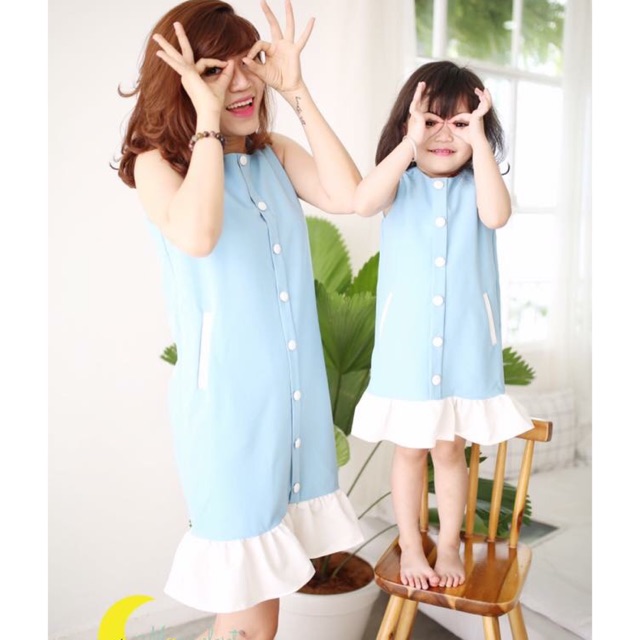 Đầm đôi mẹ và bé