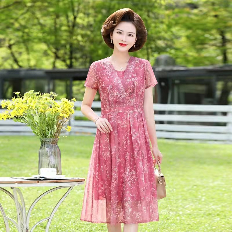 Đầm Họa Tiết Hoa Thời Trang Cho Phụ Nữ Trung Niên