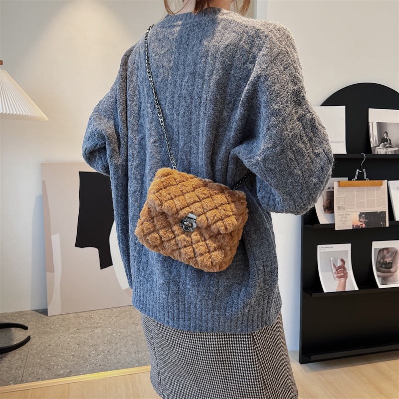 Túi đeo chéo IELGY phủ vải lông thời trang đơn giản dành cho nữ